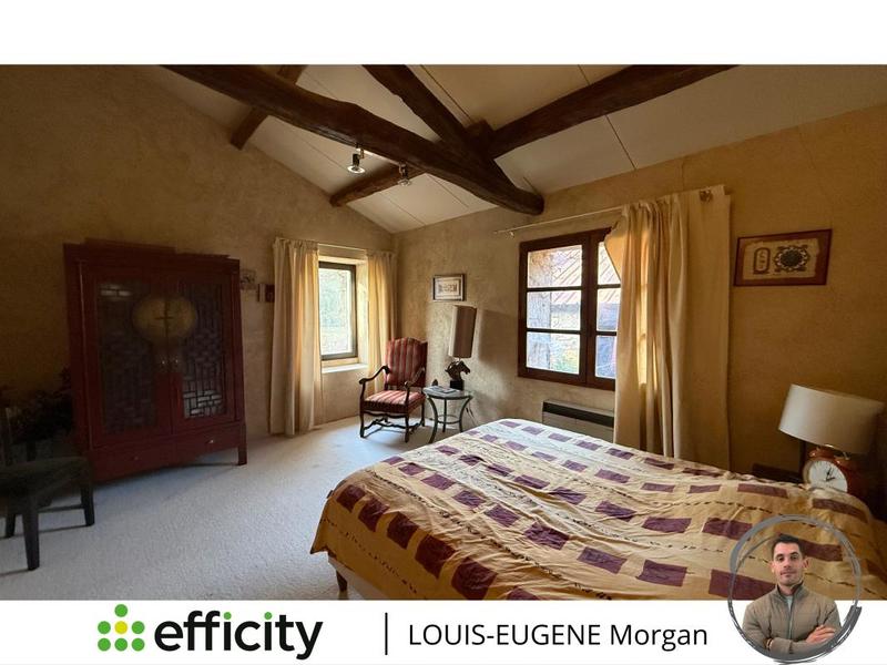 Maison d'architecte - 259 m² - 7 pièces