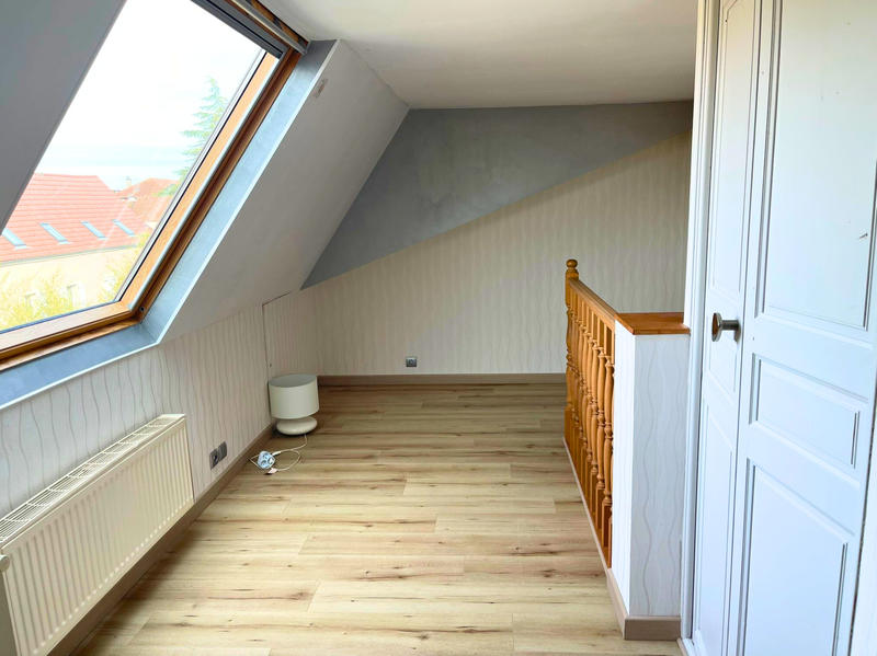 Appartement - 94 m² - 4 pièces