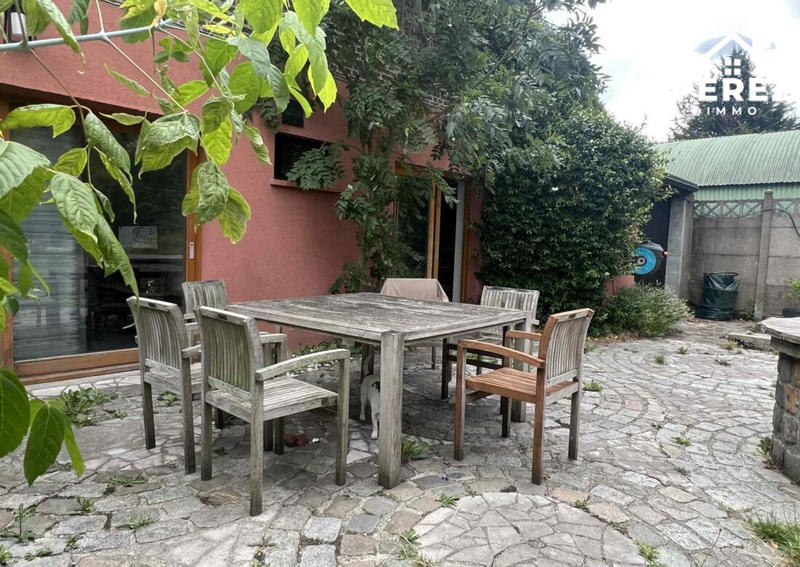 Maison - 150 m² - 6 pièces