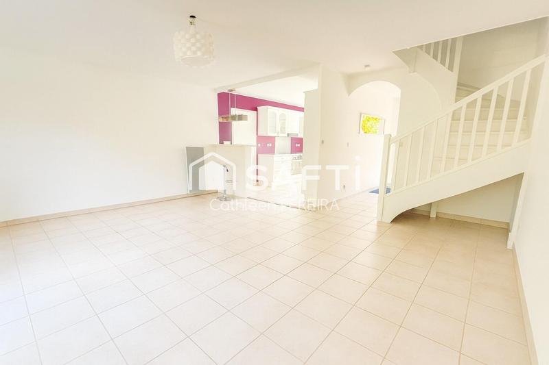 Maison - 80 m² - 4 pièces