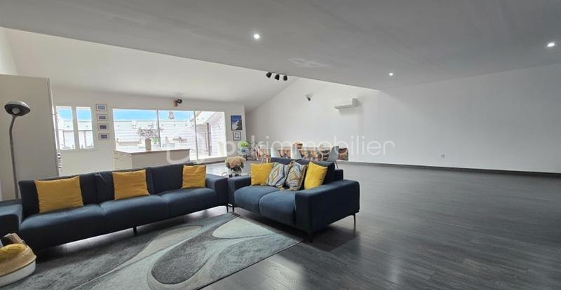 Maison de village - 174 m² - 5 pièces