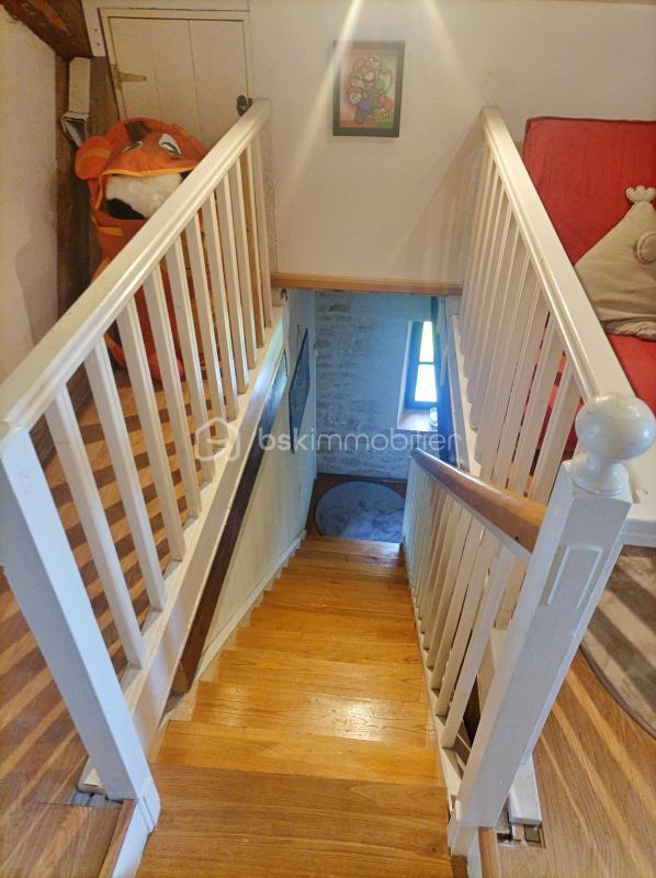 Maison - 222 m² - 9 pièces