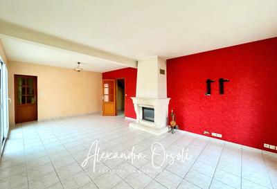 Maison - 115 m² - 6 pièces