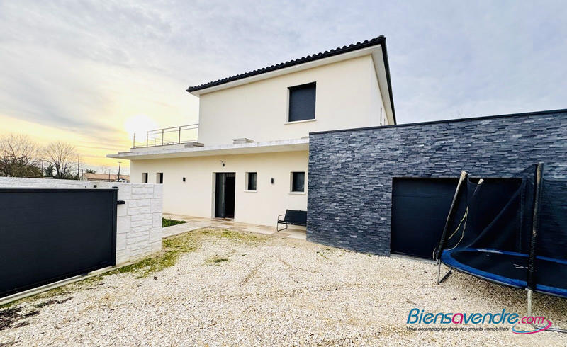 Maison contemporaine - 150 m² - 5 pièces