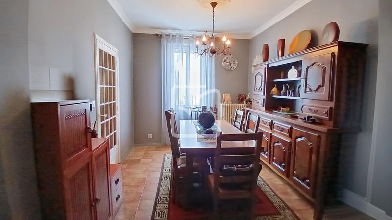 Maison - 149 m² - 6 pièces