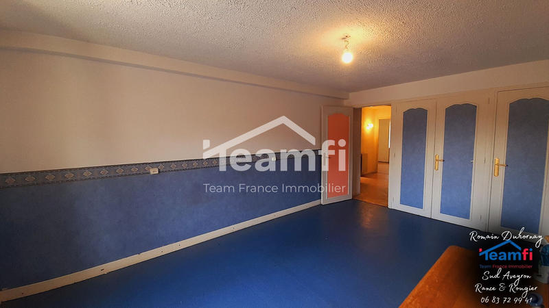 Maison - 192 m² - 20 pièces