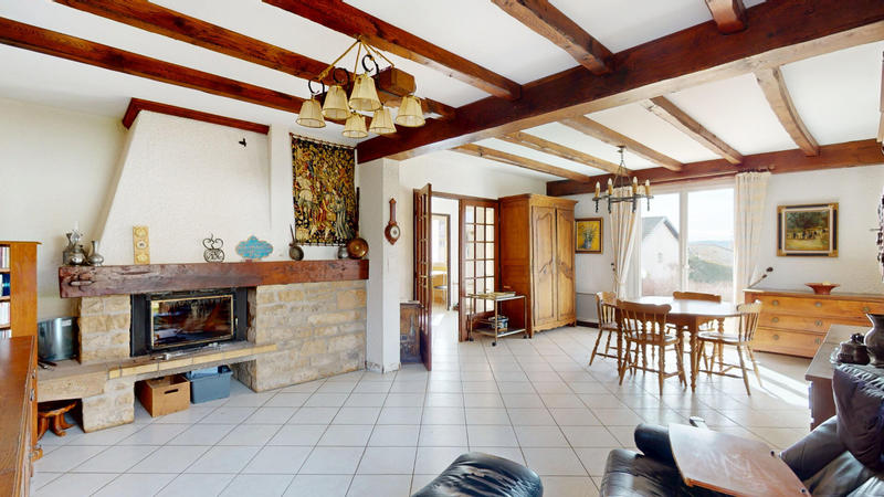 Maison - 146 m² - 7 pièces