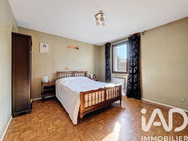 Maison de ville - 87 m² - 5 pièces