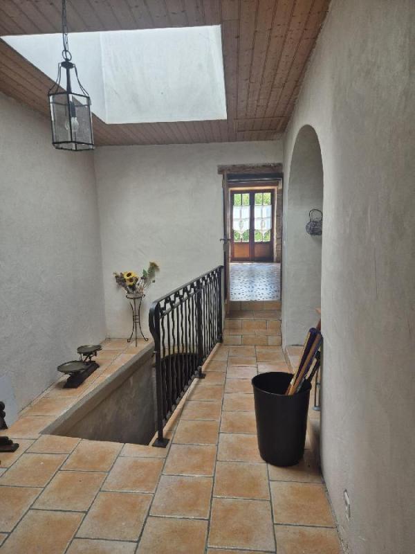 Maison - 215 m² - 7 pièces