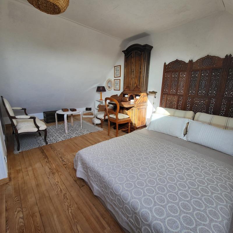 Maison de village - 184 m² - 8 pièces