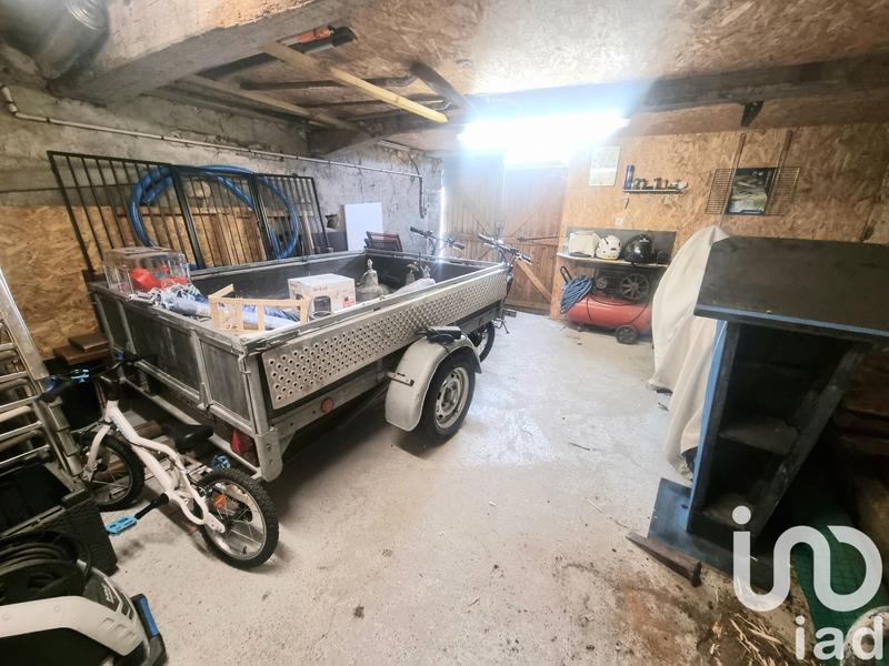 Maison - 188 m² - 10 pièces