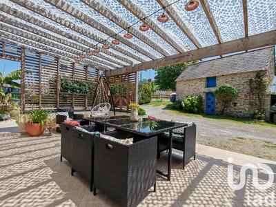 Maison - 127 m² - 5 pièces