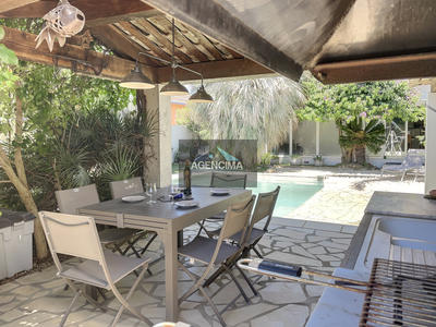 Villa - 120 m² - 5 pièces