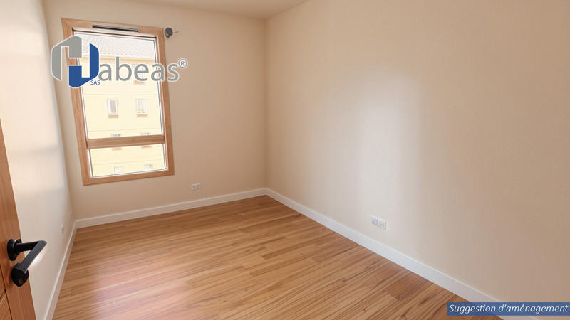 Appartement - 82 m² - 4 pièces