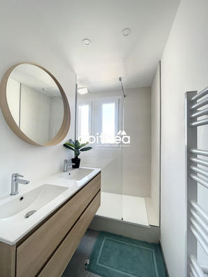 Appartement - 79 m² - 5 pièces