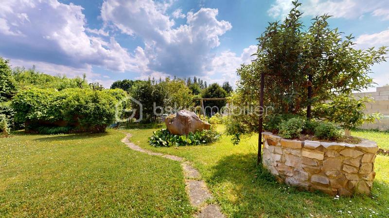 Maison traditionnelle - 76 m² - 4 pièces