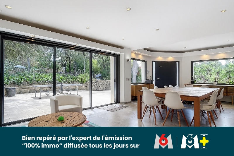 Maison - 195 m² - 6 pièces