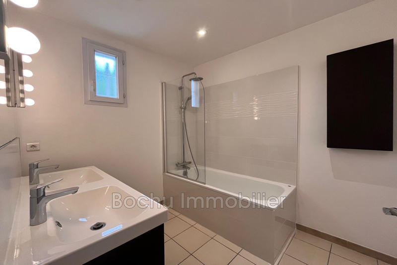 Maison - 143 m² - 6 pièces