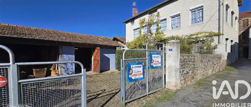 Maison de village - 162 m² - 9 pièces