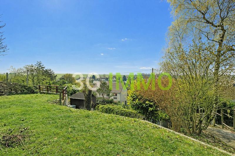 Maison traditionnelle - 172 m² - 7 pièces