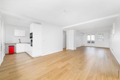 Appartement - 81 m² - 3 pièces