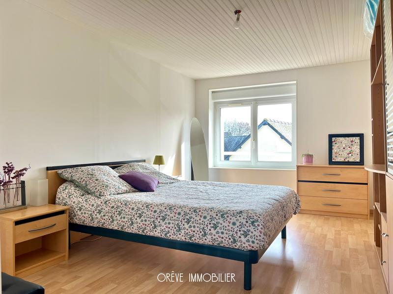 Maison - 140 m² - 6 pièces