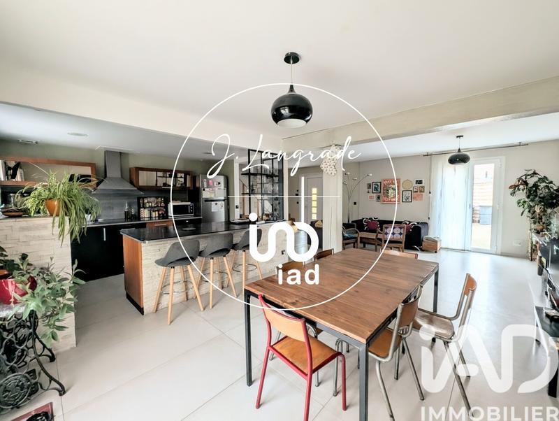 Maison - 135 m² - 6 pièces