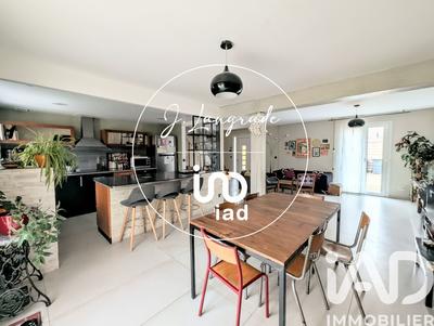 Maison - 135 m² - 6 pièces