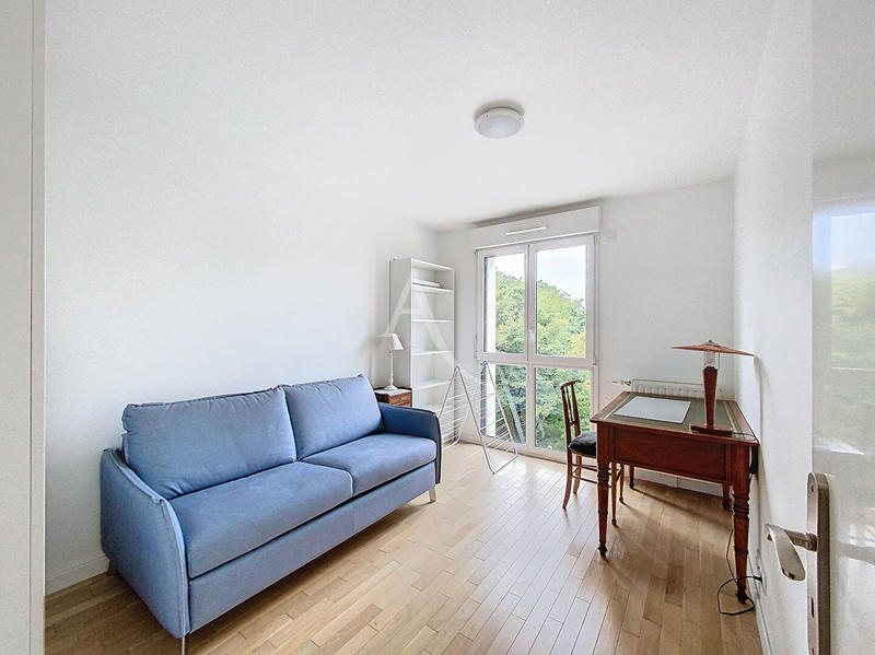 Appartement - 91 m² - 4 pièces