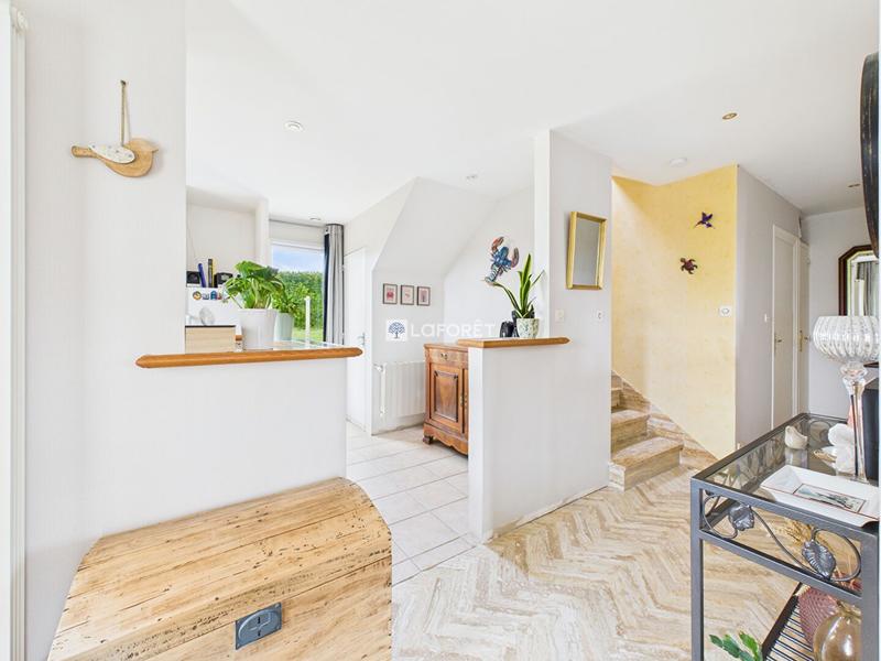 Maison - 191 m² - 8 pièces