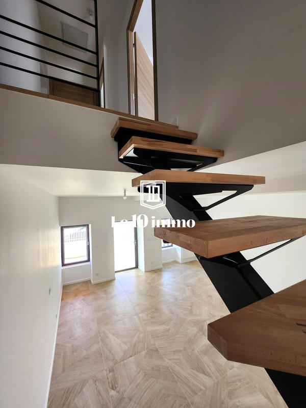 Maison - 103 m² - 5 pièces