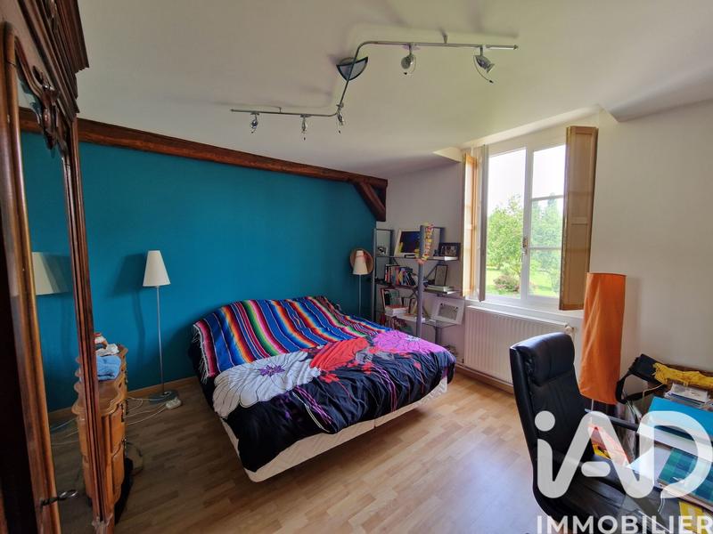 Maison - 343 m² - 10 pièces