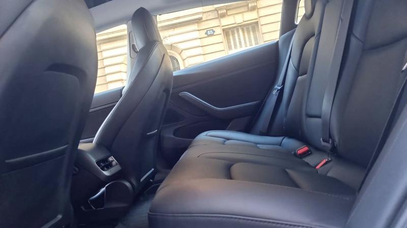 Tesla Model 3 325 Range plus Standard