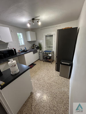 Maison - 87 m² - 4 pièces