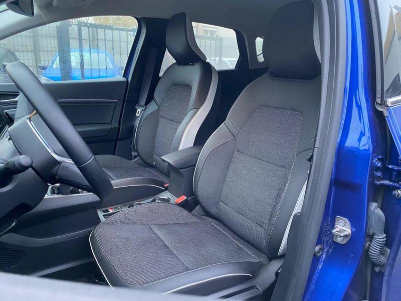 Renault Captur Tce 90 cv techno clim caméra CarPlay Gps Bluetooth 1 ère main