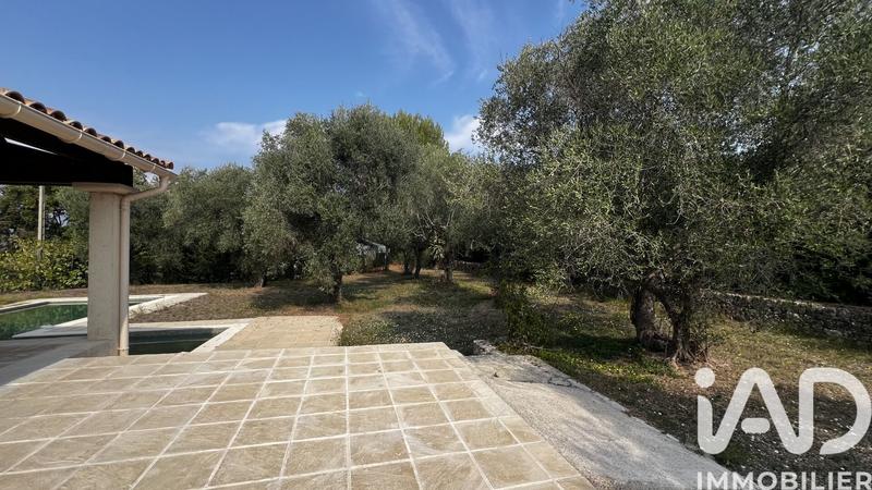 Maison - 93 m² - 5 pièces