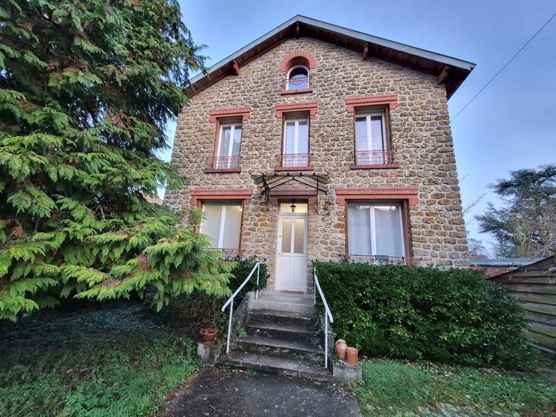 Maison - 96 m² - 4 pièces