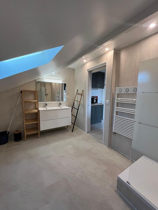 Appartement - 58 m² - 3 pièces