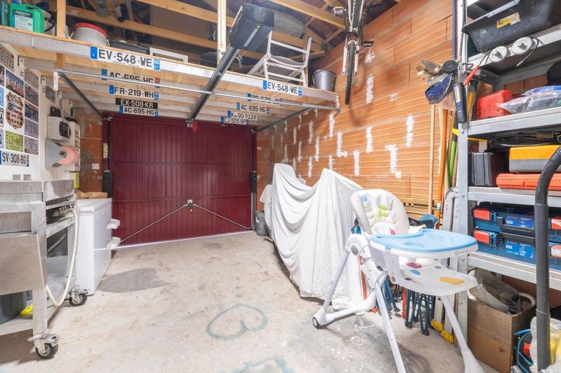 Maison - 102 m² - 4 pièces