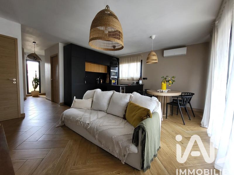 Maison - 110 m² - 5 pièces