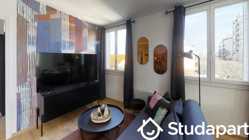 Chambre - 9 m² - 1 pièce