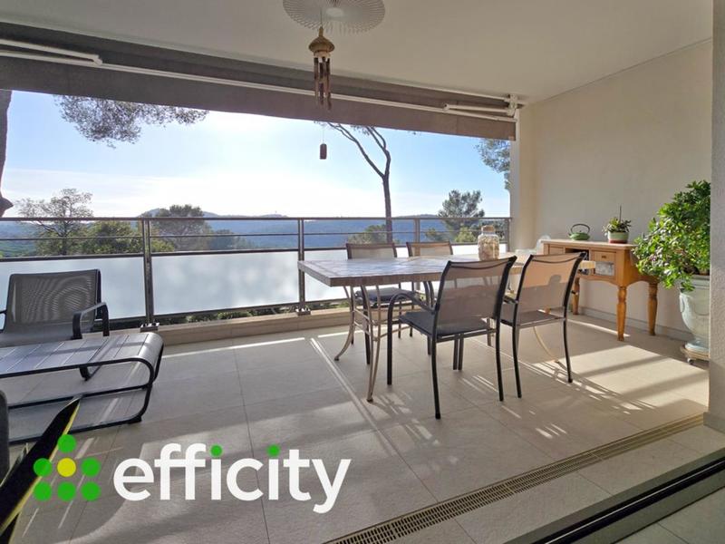 Appartement - 83 m² - 3 pièces