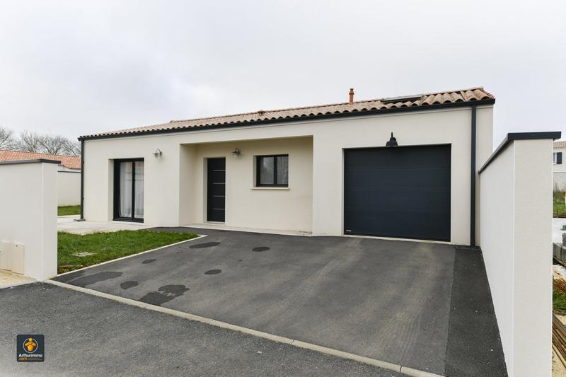 Maison - 94 m² - 4 pièces