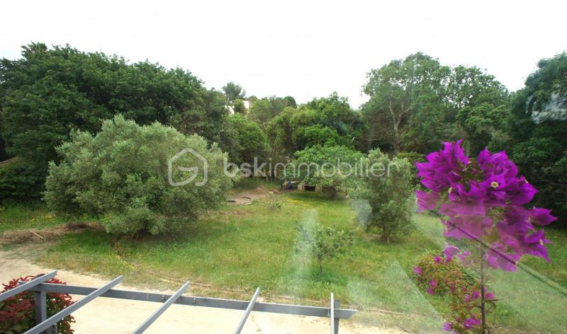 Demeure - 410 m² - 14 pièces