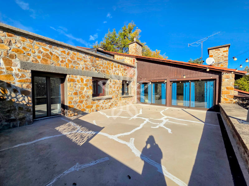 Maison - 111 m² - 4 pièces