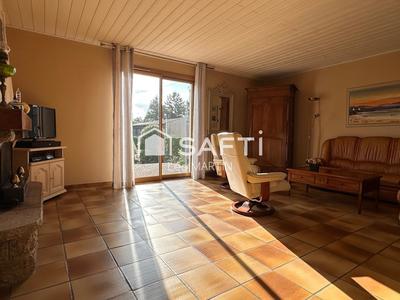 Maison - 111 m² - 4 pièces