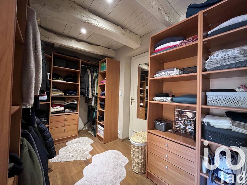 Maison - 176 m² - 9 pièces