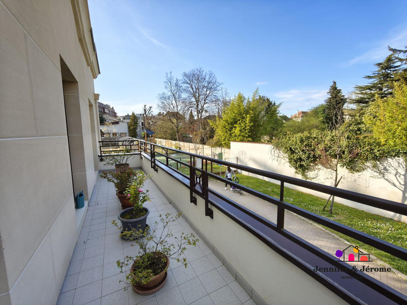 Appartement - 106 m² - 6 pièces