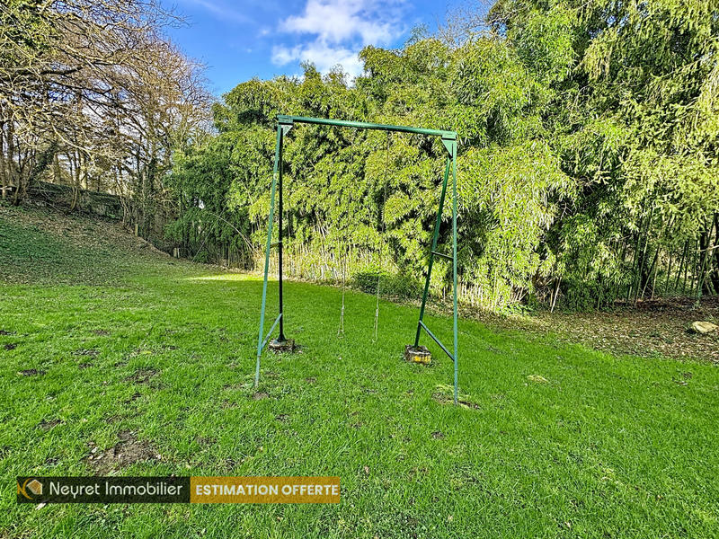 Maison - 170 m² - 7 pièces