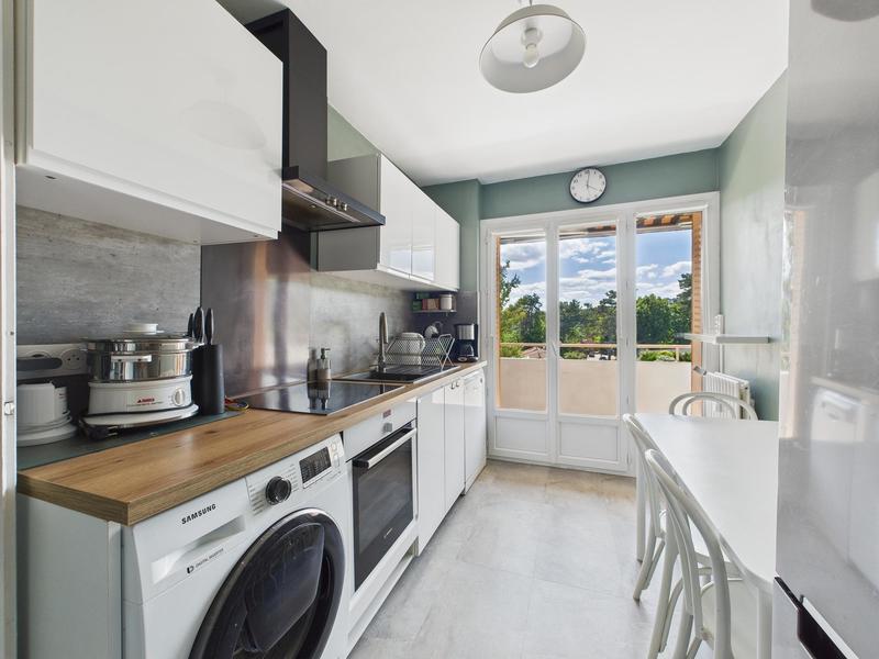 Appartement - 111 m² - 5 pièces